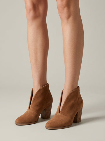 Women's Ankle Boots - Pointed Toe - Block Heel - Slip-On